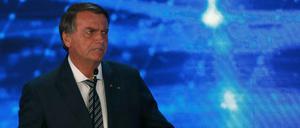 Der amtierende Präsident Jair Bolsonaro spricht bei der TV-Debatte am Sonntag. 