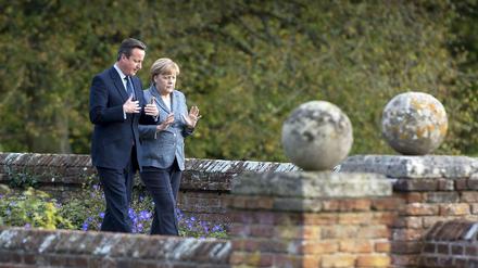 Angela Merkel und David Cameron am 9. Oktober 2015 auf dem Landsitz des britischen Premier.