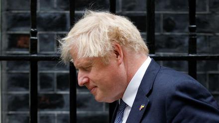 Boris Johnson beim Verlassen der Downing Street 10. 