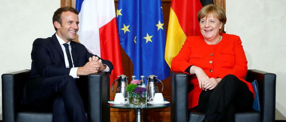 Der französische Staatspräsident Macron ist 39 Jahre alt. Kanzlerin Angela Merkel (CDU) 63. 