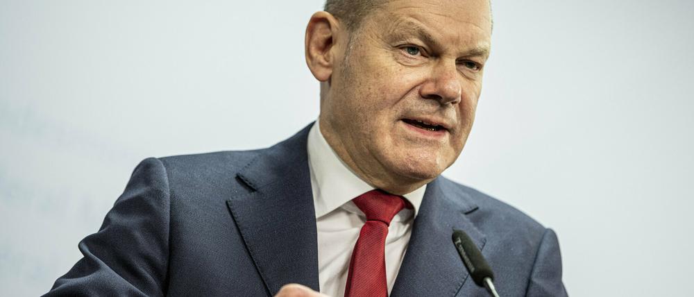 Als Vizekanzler betont Olaf Scholz seinen Entscheidungswillen - aber zeigt er den auch gegenüber seiner Partei, der SPD?
