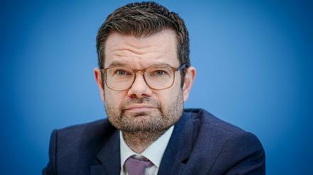 Marco Buschmann (FDP), Bundesminister der Justiz, betont die Möglichkeit zur Eigenverantwortung, die im neuen Corona-Schutzkonzept eingeräumt werde.