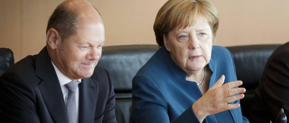 Wie lange hält die Groko noch? Bundeskanzlerin Angela Merkel und Bundesfinanzminister Olaf Scholz vor beginn einer Kabinettssitzung 