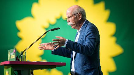 Ungewohnter Gast: Dieter Zetsche, Vorstandsvorsitzender der Daimler AG, beim Parteitag der Grünen in Münster (2016).