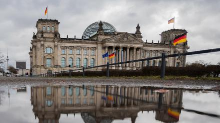 Der Bundestag - wie sollen die Sitze dort besetzt werden? Und wie viele sollen es sein?