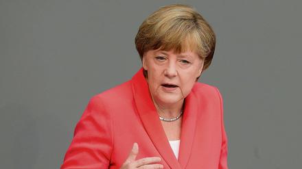 Bundeskanzlerin Angela Merkel (CDU) sieht Zweifel am Vorwurf des Landesverrats gegen den Blog Netzpolitik.org.