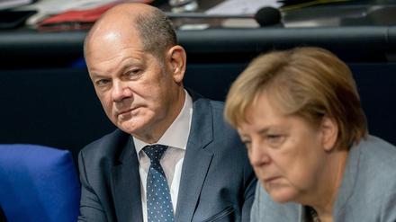 Wie weiter in der Koalition? Olaf Scholz und Angela Merkel im Bundestag.