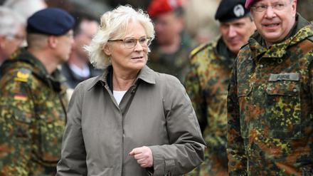 Verteidigungsministerin Christine Lambrecht (SPD) gerät weiter in die Kritik.