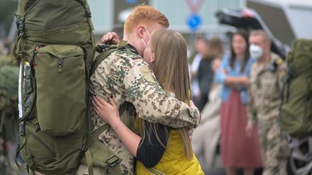 Begrüßung nach der Rückkehr der Soldaten aus Afghanistan.