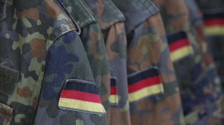 Der Militärische Abschirmdienst untersucht immer mehr Verdachtsfälle von Rechtextremismus in der Bundeswehr.