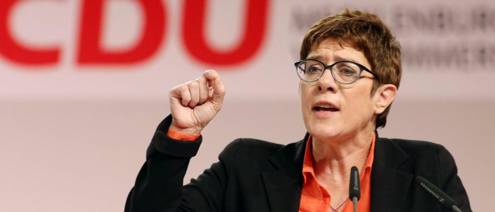 Annegret Kramp-Karrenbauer, CDU-Bundesvorsitzende, erklärt den SPD-Forderungen eine Absage.