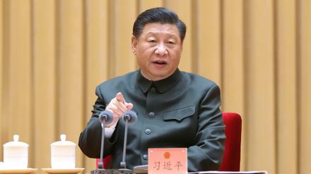 Chinas starker Mann im traditionellen Mao-Anzug: Xi Jinping 