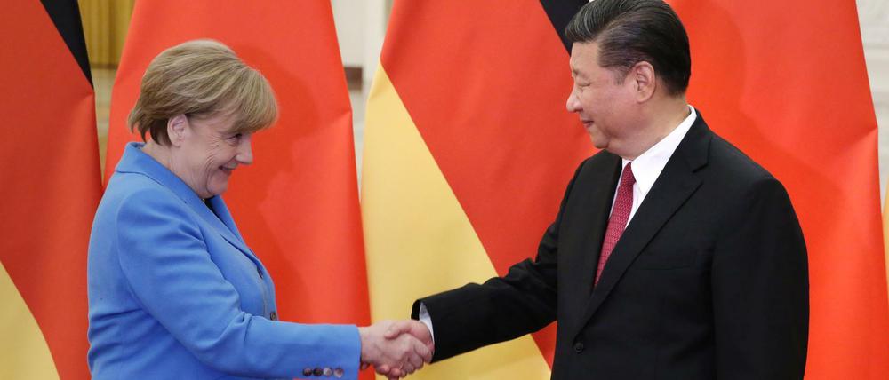 Kanzlerin Angela Merkel trifft Staatschef Xi Jinping.