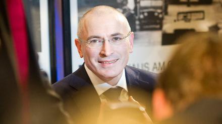 Michail Chodorkowski bei seiner Pressekonferenz in Berlin