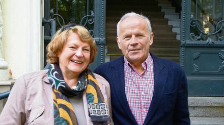 Christa Bertag (ehemalige Chefin VEB Berlin-Kosmetik) und Peter Zühlsdorff (ehemaliger Wella-Manager).