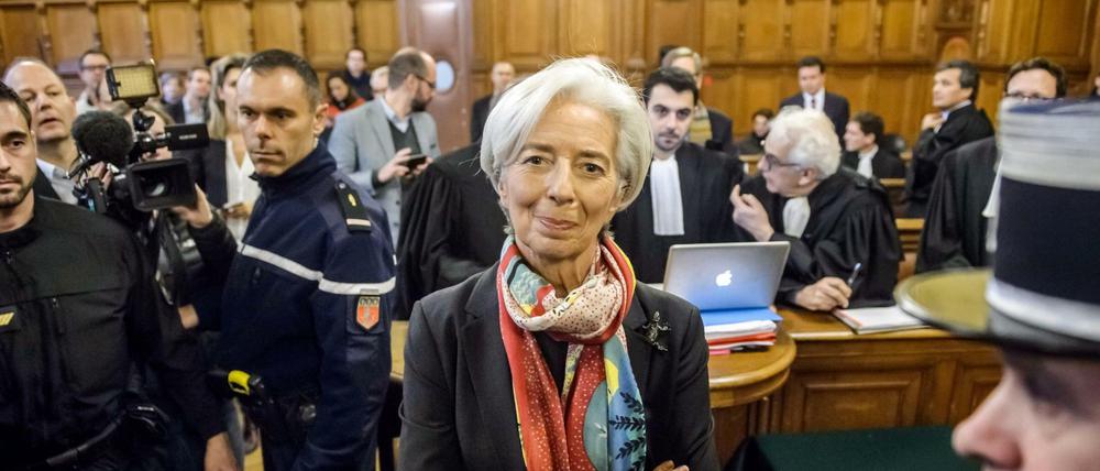 Christine Lagarde vor Gericht. 
