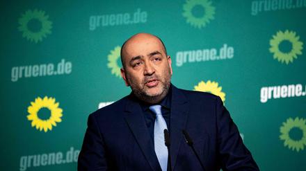 Grünen-Chef Omid Nouripour will mit einem 15-Punkte-Programm den Zivil- und Katastrophenschutz verbessern. 