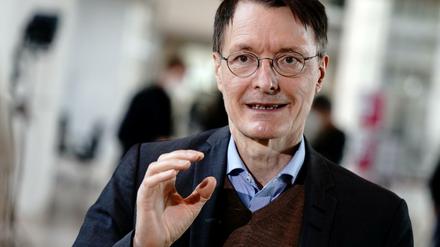 SPD-Gesundheitsexperte Karl Lauterbach erwartet, dass Deutschland den Curevac-Impfstoff vor der EU zulässt.