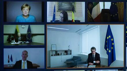 Der EU-Gipfel mit Kanzlerin Merkel, die sich in häuslicher Quarantäne befindet, fand per Videoschalte statt. 