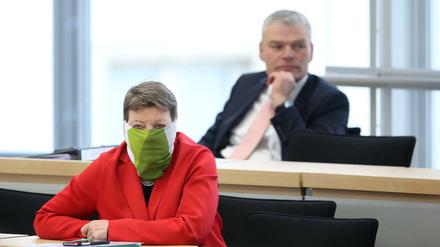 Landtagssitzung am vergangenen Donnerstag in Magdeburg: Umweltministerin Claudia Dalbert (Grüne), Innenminister Holger Stahlknecht (CDU). 