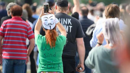 Demonstration gegen die Corona-Beschränkungen in Stuttgart 