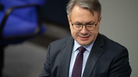 CSU-Politiker Georg Nüßlein steht wegen Korruptionsvorwürfen unter Druck.