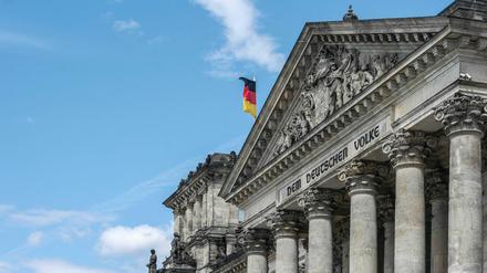 Die Bundeswehr ist eine Parlamentsarmee - vor dem Bundestag ist daher ein guter Ort der Würdigung. 