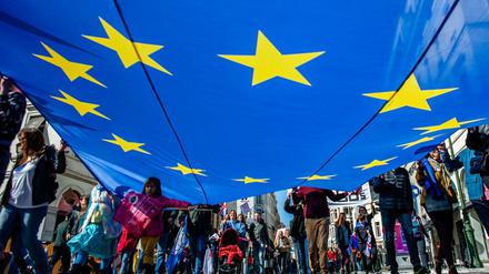 In Krisenzeiten ist europäische Solidarität wichtiger denn je. Doch wie kann sie gelingen? (Symbolbild)