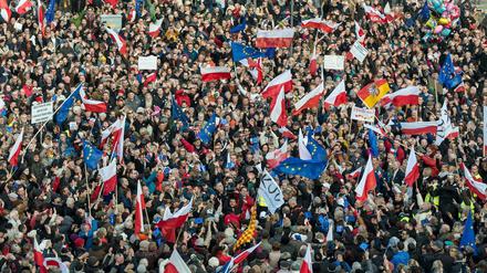 Auch auf dem Marktplatz in Breslau versammelten sich Demonstranten in großer Zahl.