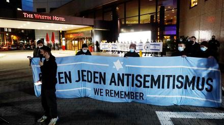 Demonstration in Leipzig gegen Antisemitismus.