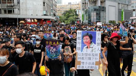 Seit Juni protestieren die Bürger von Hongkong wiederholt gegen die Regierung in Hongkong und China.