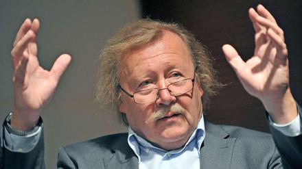 Peter Sloterdijk und andere deutsche Denker kritisieren Angela Merkel und ihre Flüchtlingspolitik.