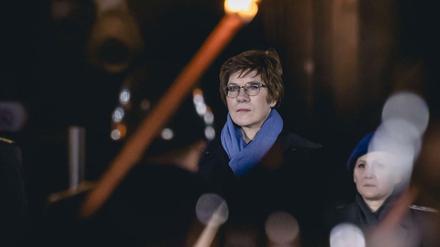 Die ehemalige Verteidigungsministerin Annegret Kramp-Karrenbauer wurde am Mittwochabend verabschiedet.
