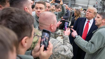 Die US-Airbase Ramstein besuchte Donald Trump im Dezember 2018. Ob sie von einem Teilabzug der US-Truppen betroffen wäre, ist nicht bekannt.