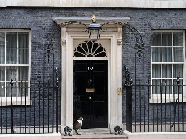 Downing Street Nr. 10 in London: Hier fanden die verbotenen Partys während der Lockdowns statt.