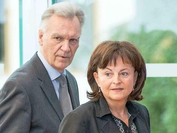 Die Drogenbeauftragte der Bundesregierung, Marlene Mortler, und BKA-Chef Jörg Ziercke.