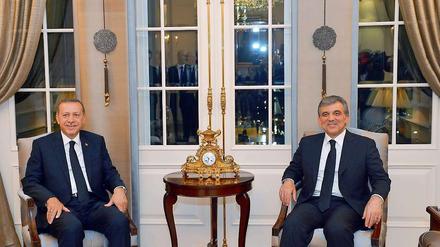 Könnten die Ämter tauschen. Erdogan (l.) und Noch-Präsident Gül.