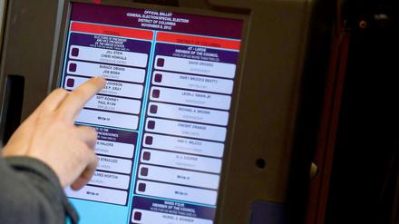 In einem Wahllokal in Pennsylvania spielte eine Wahlmaschine verrückt. 
