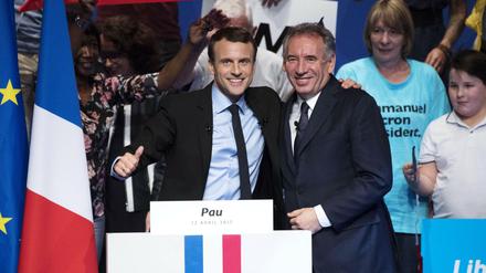 Ein Bild aus guten Wahlkampf-Tagen: Emmanuel Macron (links) und François Bayrou. 