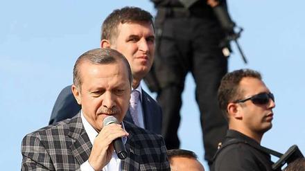 Der türkische Präsident Erdogan nähert sich den Demonstranten: Es soll zu Gesprächen kommen. 