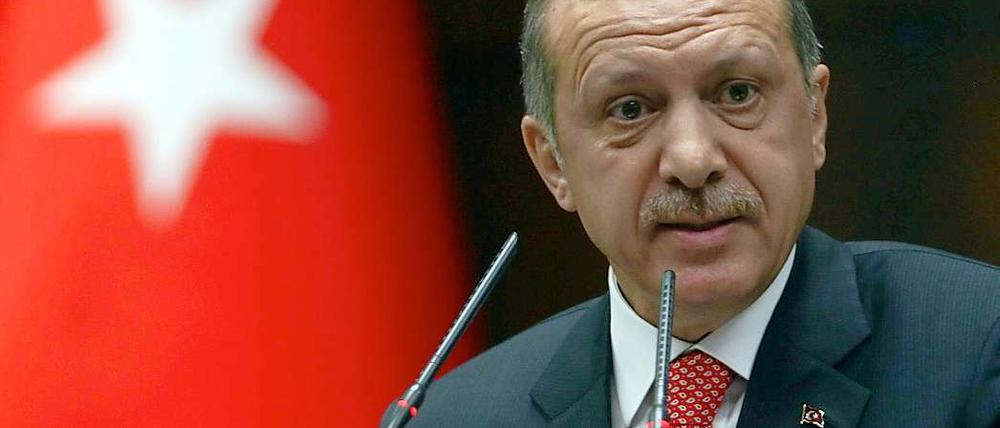 Der türkische Regierungschef Erdogan droht Syrien mit Präventivschlag.