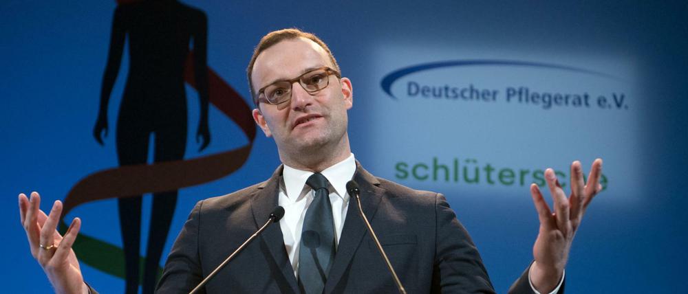 Jens Spahn (CDU), Bundesgesundheitsminister, spricht zur Eröffnung des Deutschen Pflegetages.