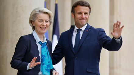 Kein Herz und eine Seele in der Klimapolitik. EU-Kommissionspräsidentin Ursula von der Leyen will die EU zum Vorreiter bei der Reduzierung der Emissionen machen. Der französische Präsident Emmanuel Macron fürchtet den Protest von Gelbwesten gegen steigende Energiepreise. 