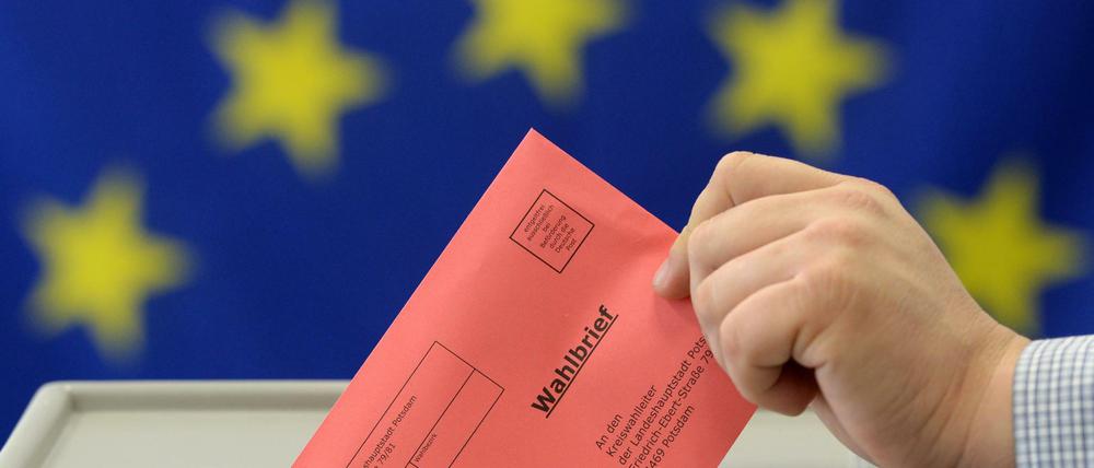 Stimmabgabe: Bei Bundestags- und Europawahlen sind mehr als 80.000 Behinderte von Wahlen ausgeschlossen.