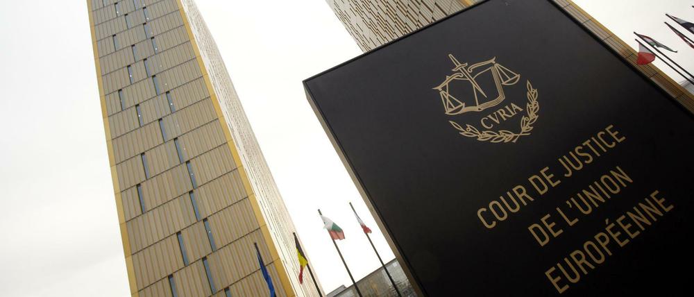 Der Europäische Gerichtshof (EuGH) verhandelt am morgigen Montag in Luxemburg über die Auslieferung von Straftätern. 