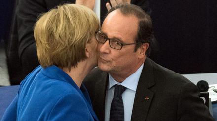 Bundeskanzlerin Angela Merkel und Frankreichs Staatschef François Hollande am Mittwoch im Europaparlament in Straßburg.