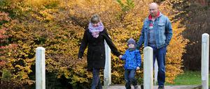 Familienministerin Schwesig will Eltern mehr Zeit mit ihren Kindern ermöglichen. 