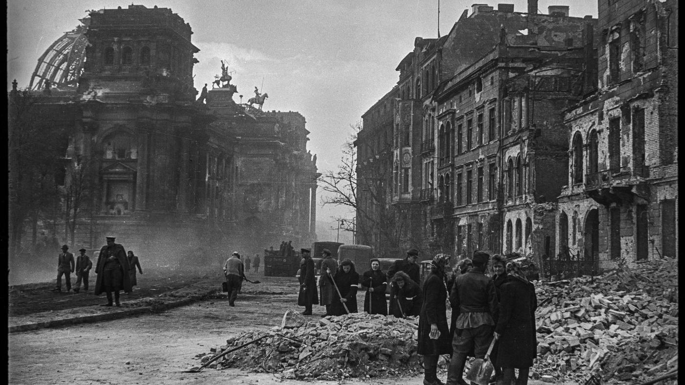 Tag der Befreiung Am 8. Mai 1945 begann eine neue Epoche