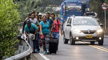 Kein Geld für den Bus. Die meisten Migranten aus Venezuela sind zu Fuß unterwegs.