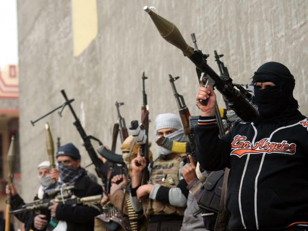 Der Irak kommt nicht zur Ruhe: sunnitische Kämpfer in Falludscha im Januar 2014. 